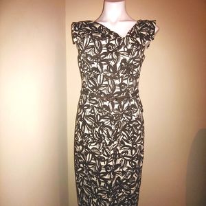 💜  Brown & Creme Floral Print Dress